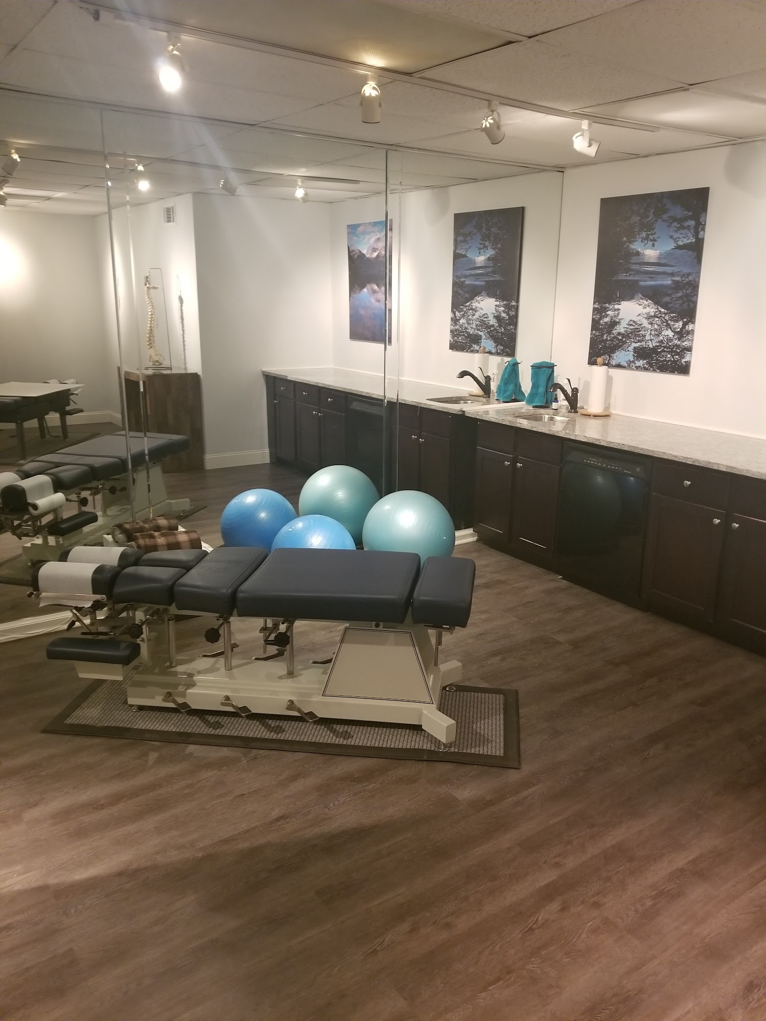Hands On Wellness Chiropractic and Hyperbaric Oxygen Therapy