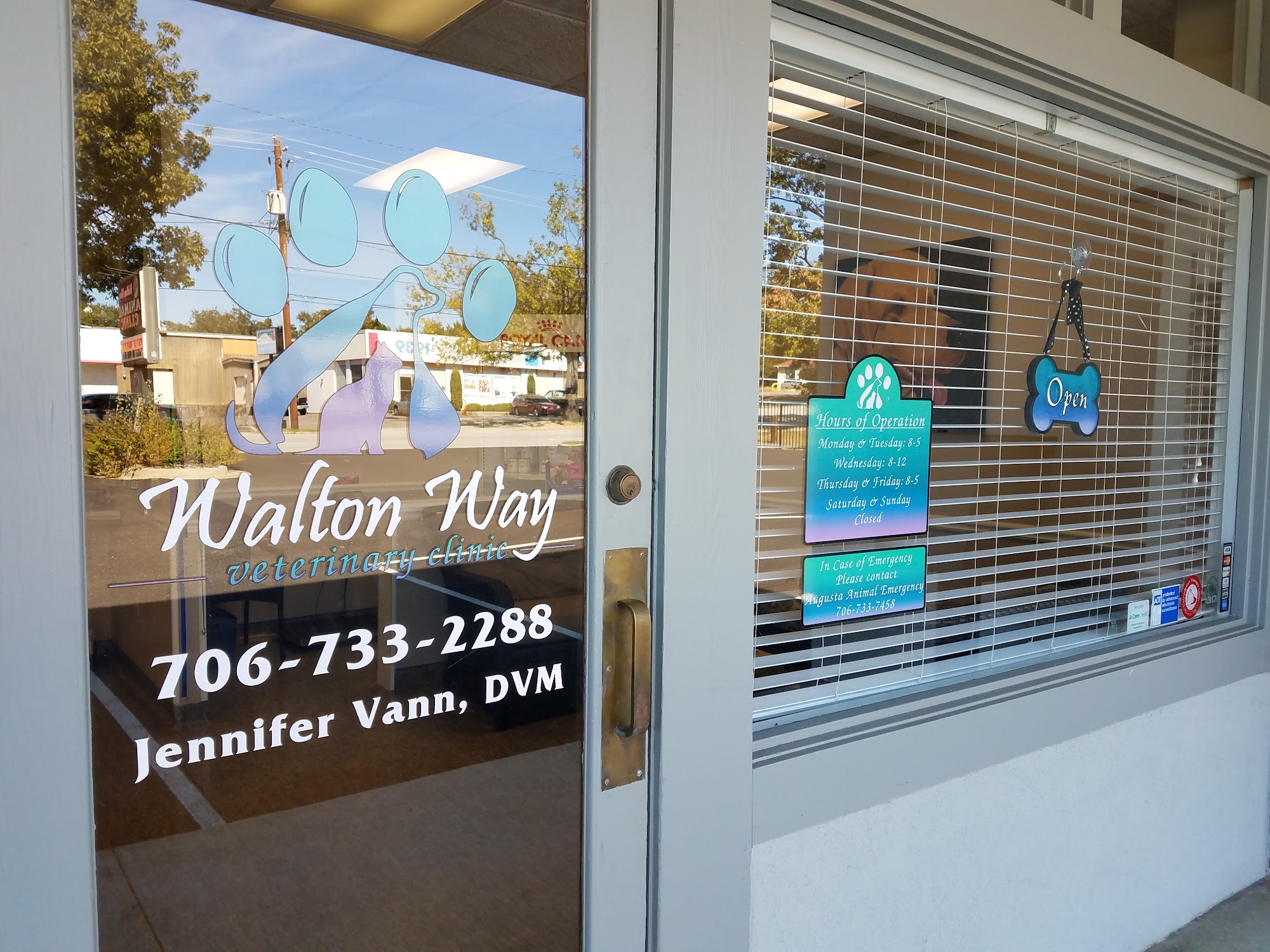 Walton Way Veterinary Clinic