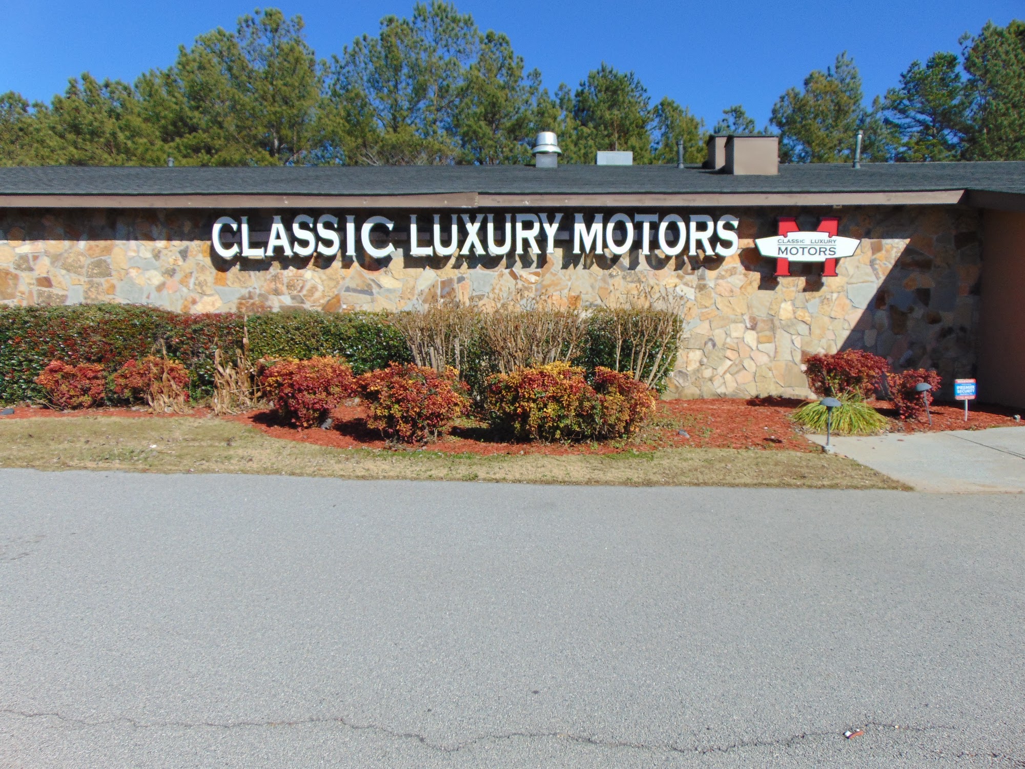 Classic Luxury Motors