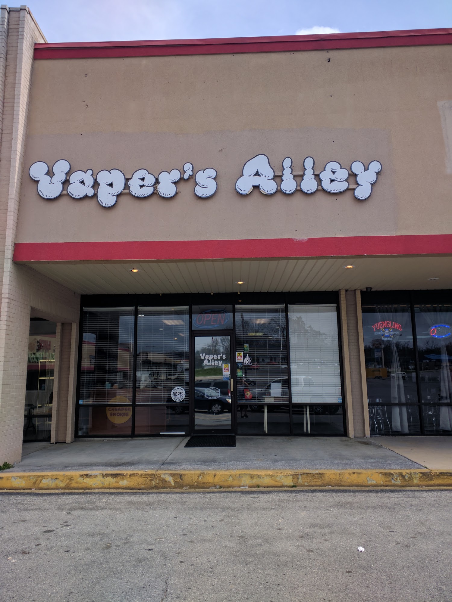 Vaper's Alley