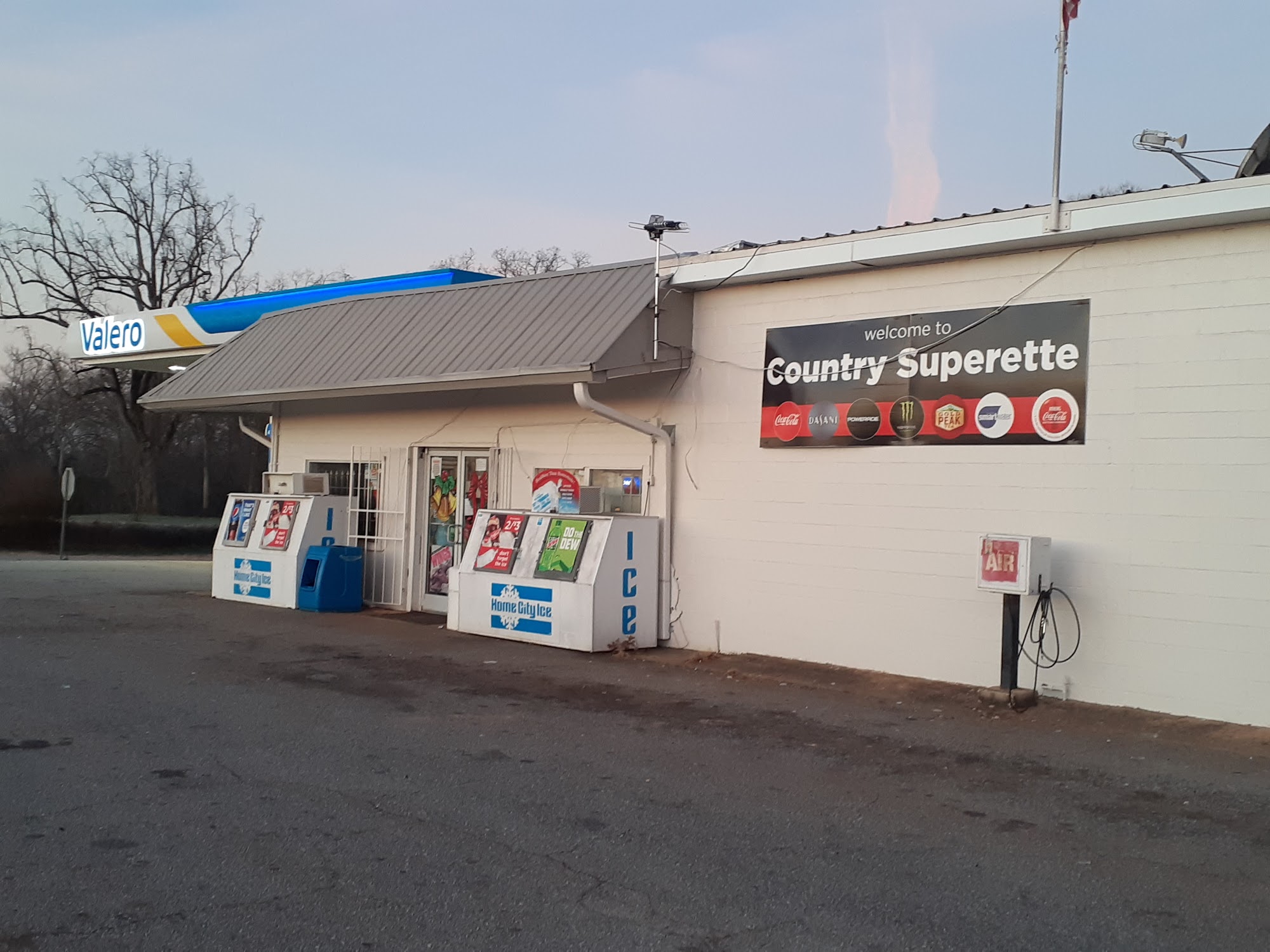 Country Superette