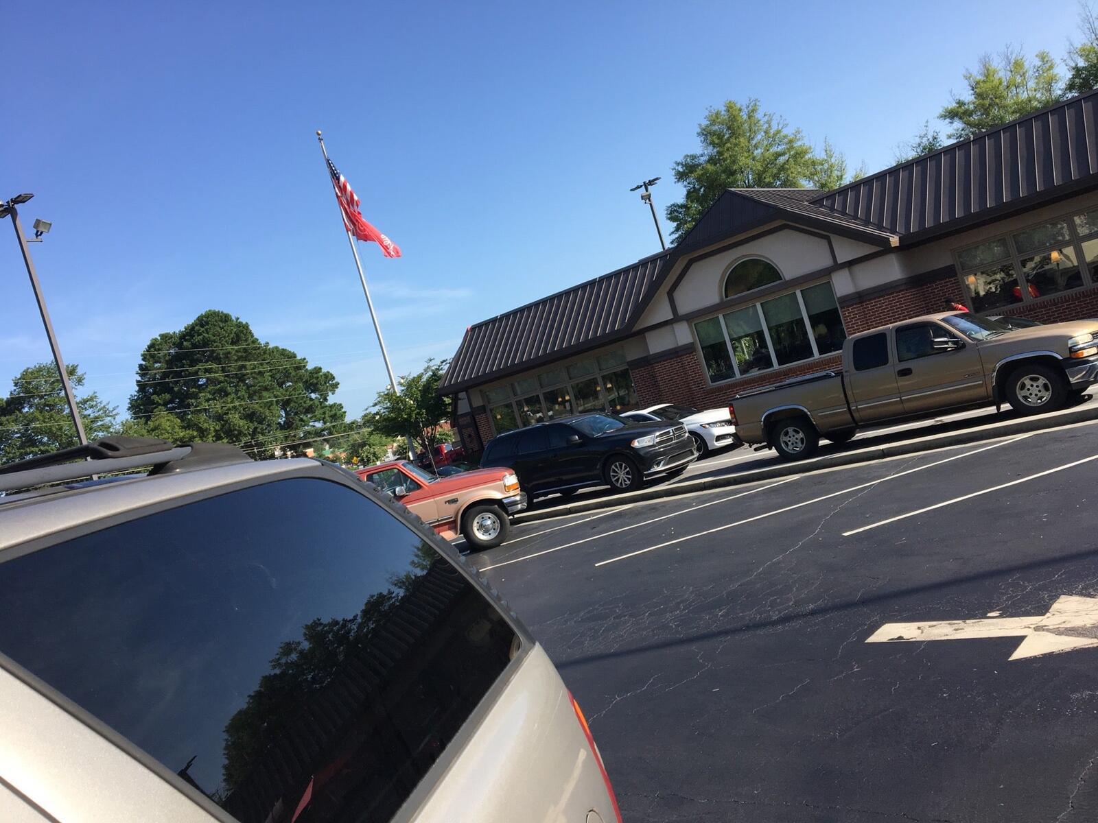 Photo credit: nextdoor