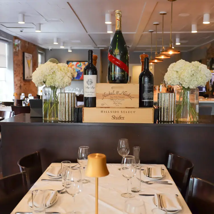 Photo credit: opentable