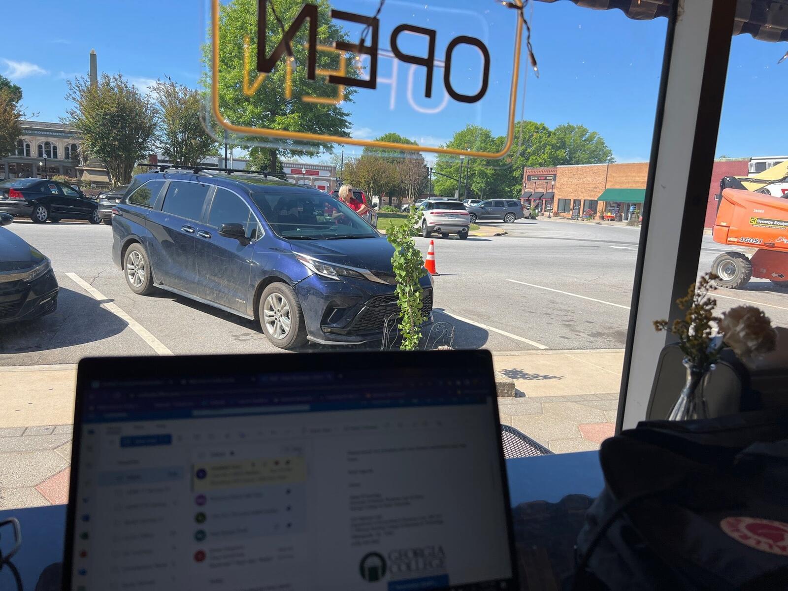 Photo credit: nextdoor