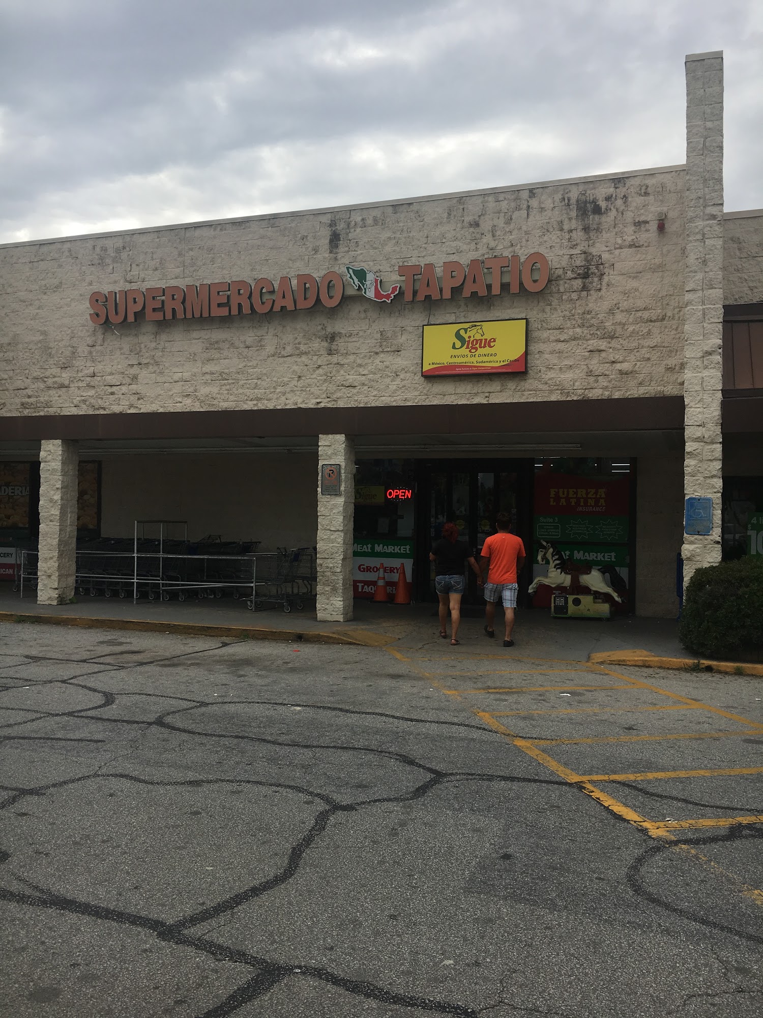 Supermercado El Tapatio #2
