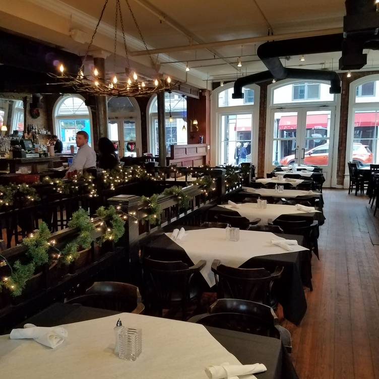 Photo credit: opentable