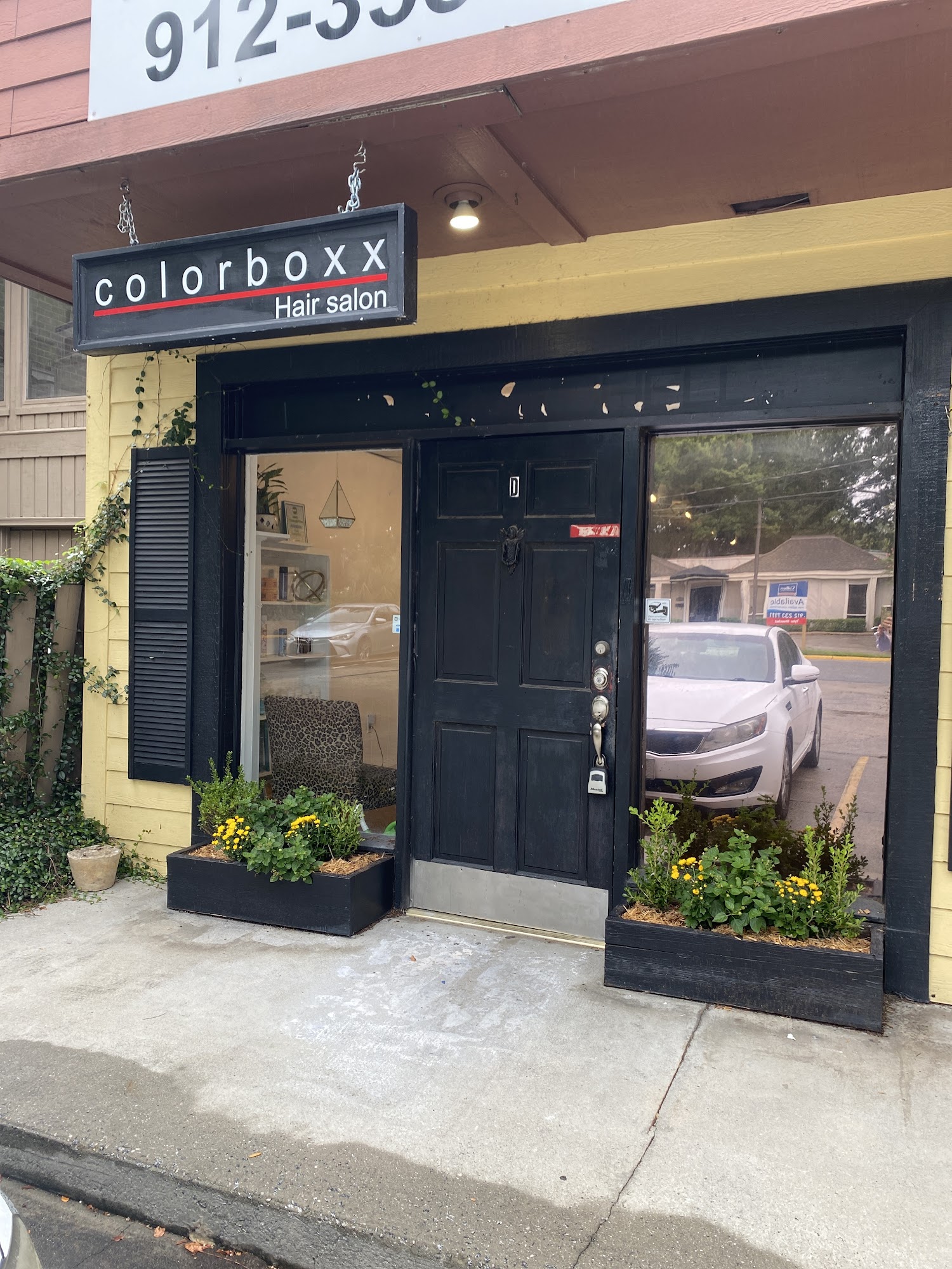 Color Boxx Hair Salon