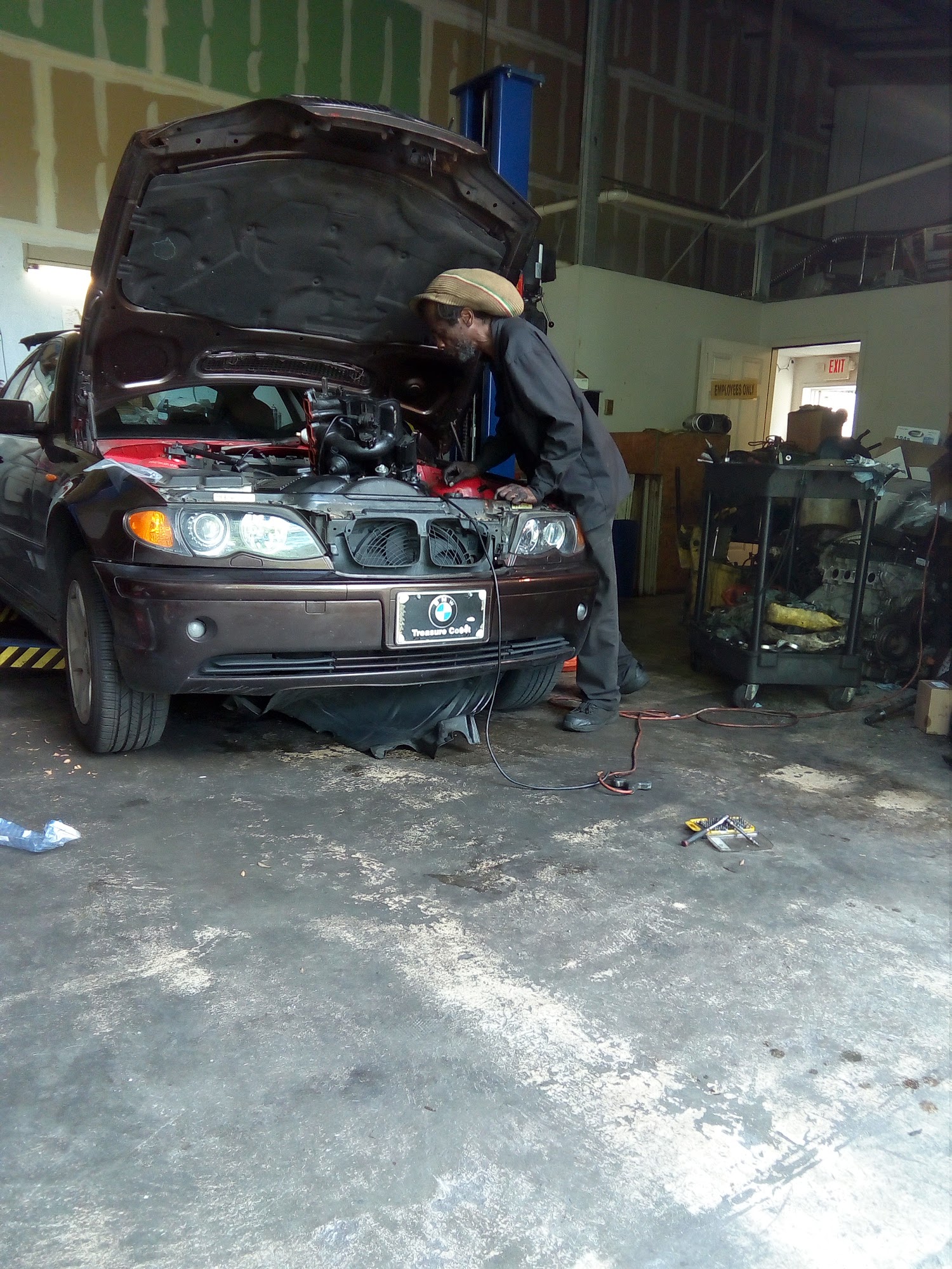 Auto Jahteck Repair