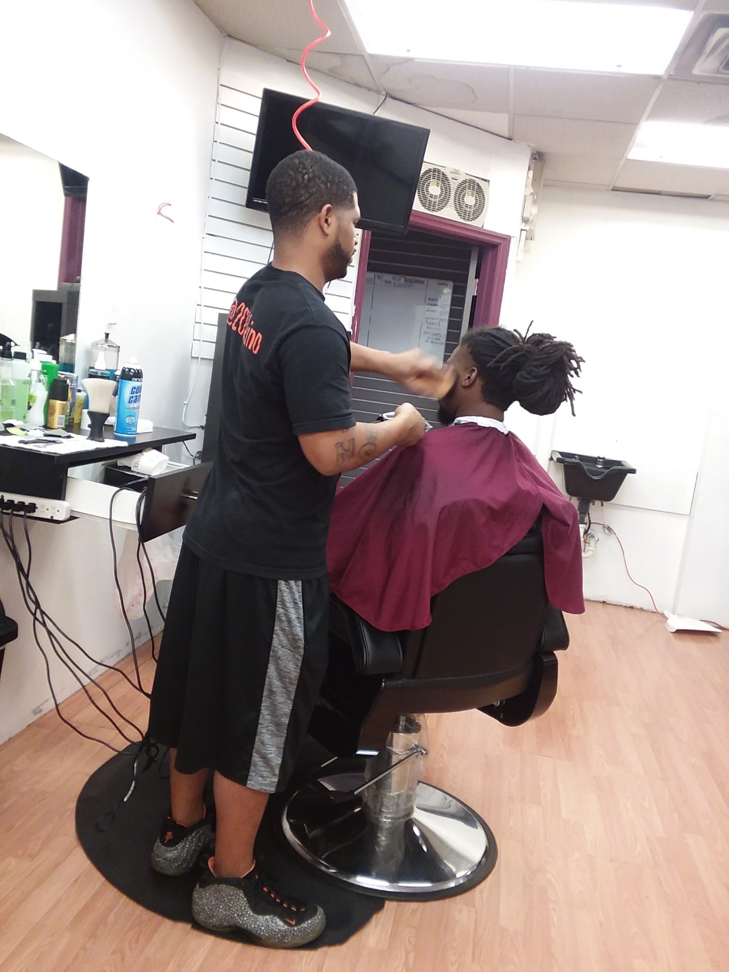 Cut city barber shop & salon