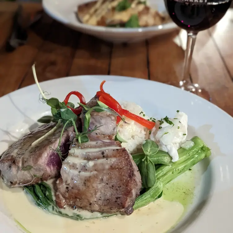 Photo credit: opentable