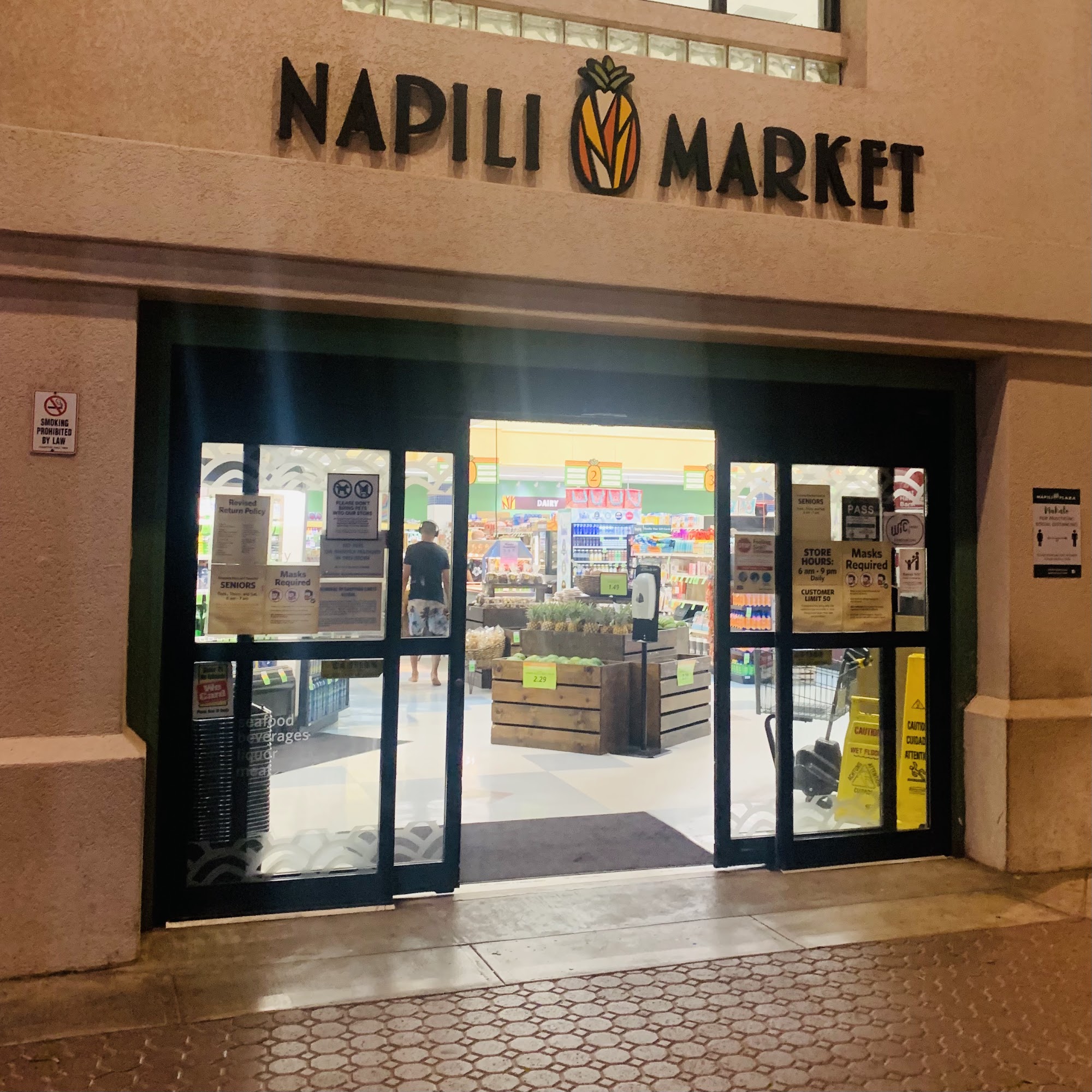 Nāpili Market