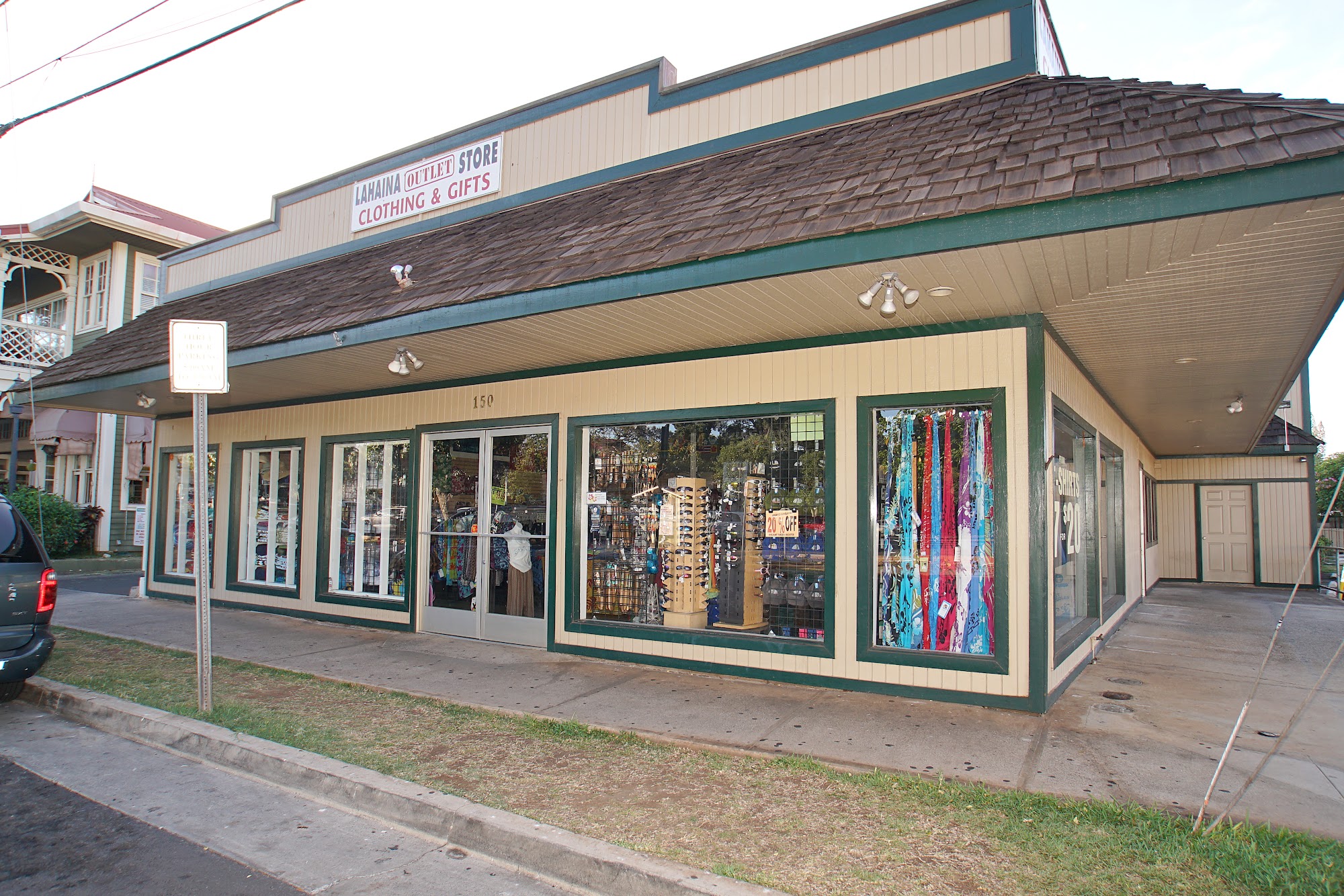 Lahaina Outlet Store
