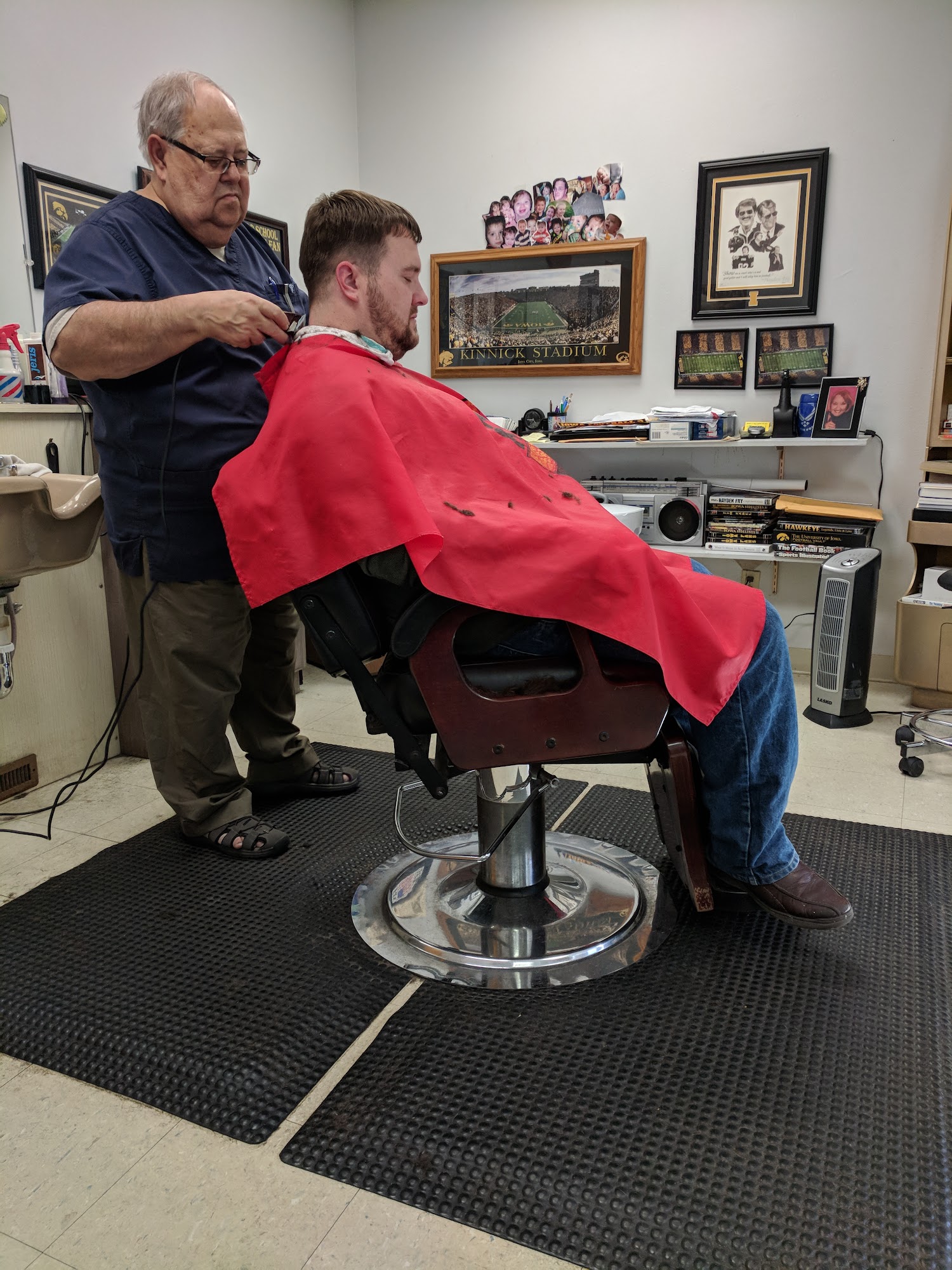 Marty's Barber Shop