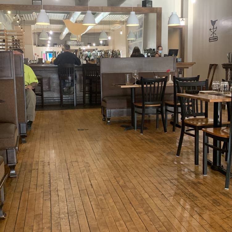 Photo credit: opentable