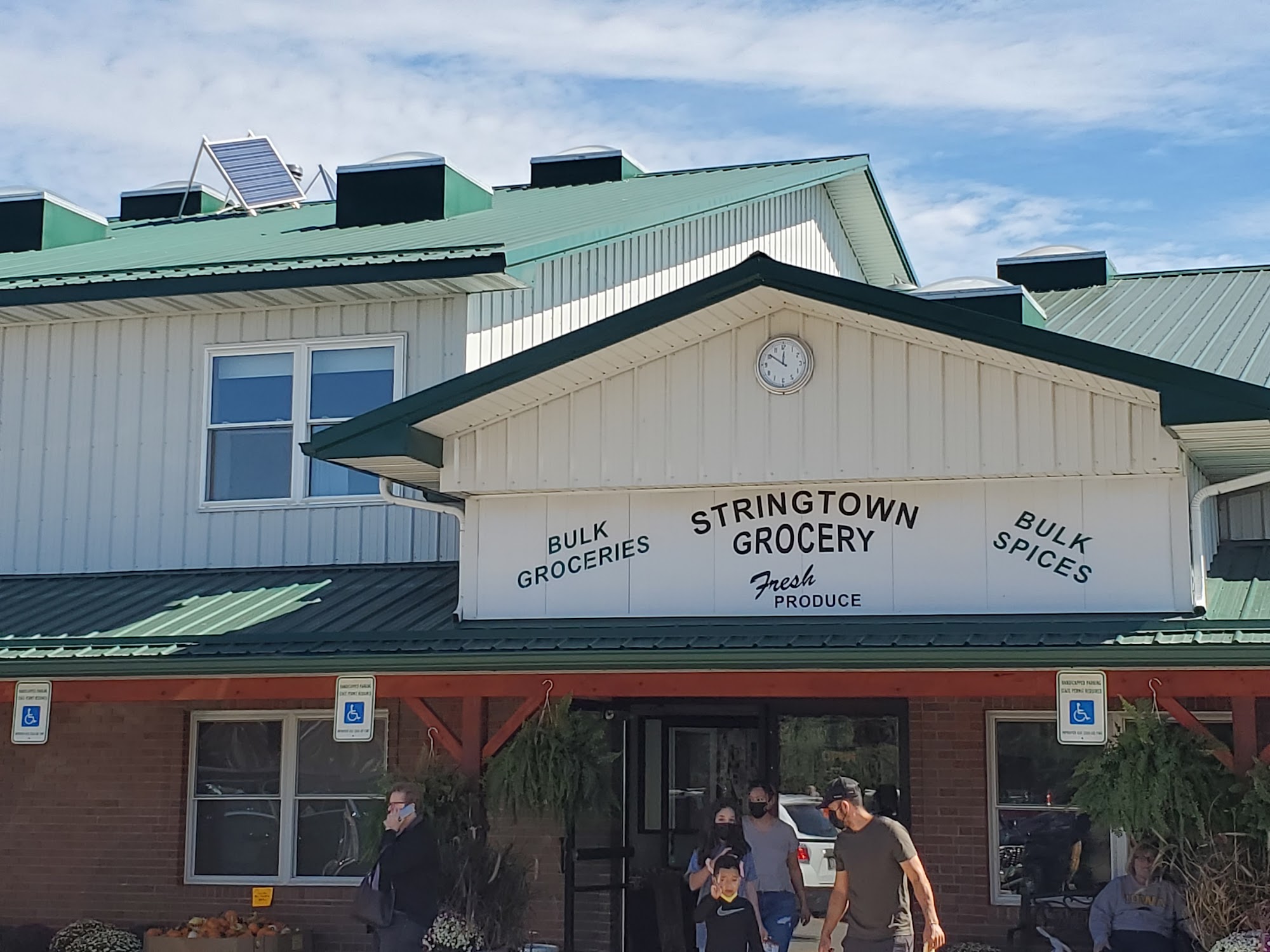 Stringtown Grocery