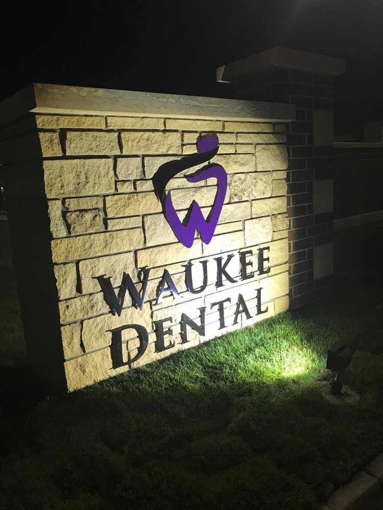Waukee Dental 402 E Hickman Rd, Waukee Iowa 50263