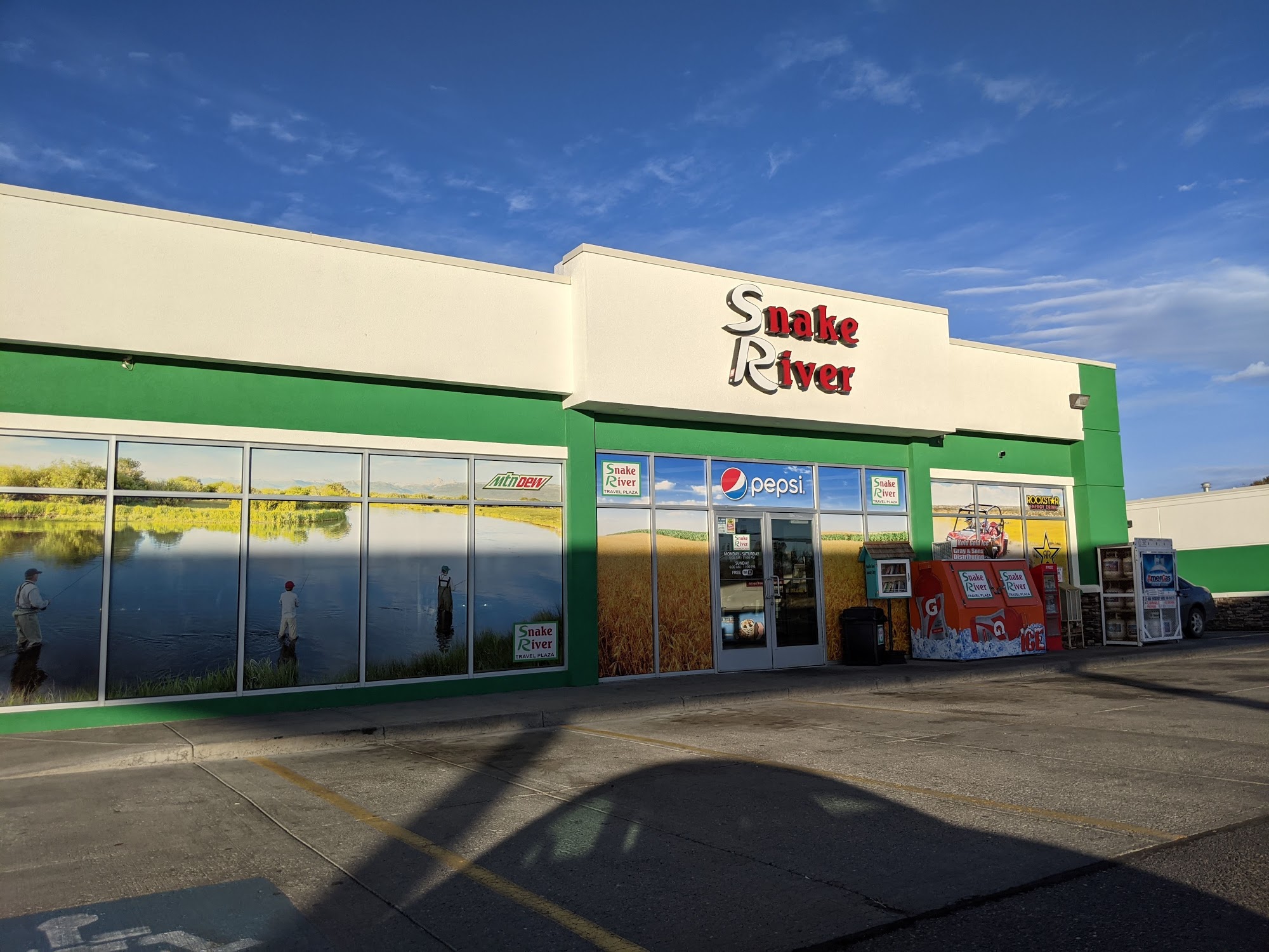 Snake River Convenience Store