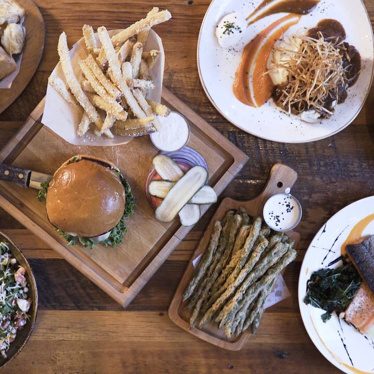 Photo credit: opentable