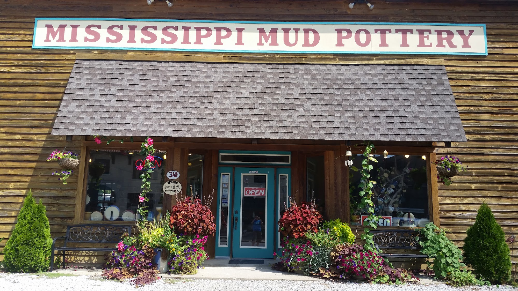 Mississippi Mud Pottery