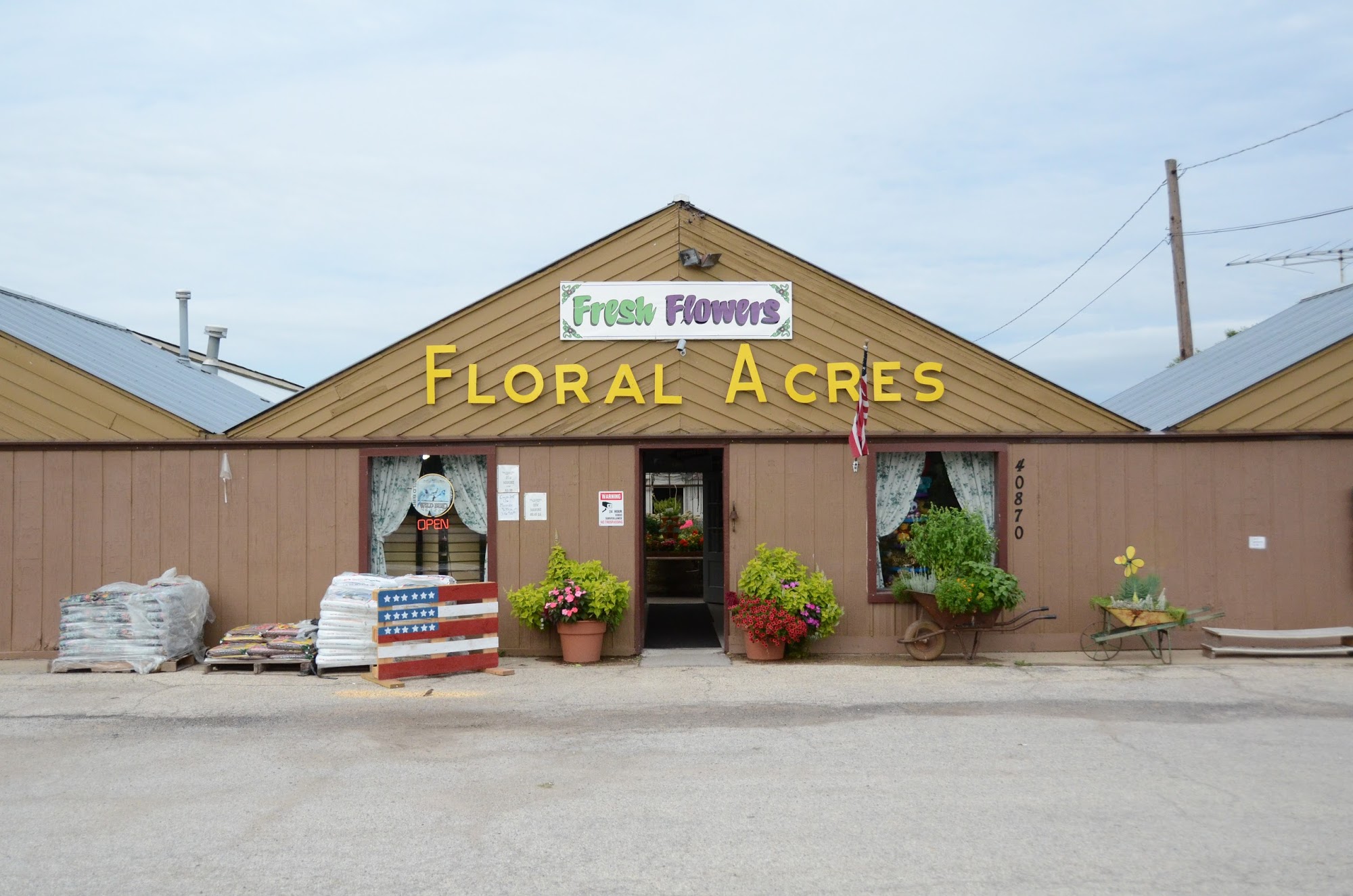 Floral Acres Florist and Greenhouse