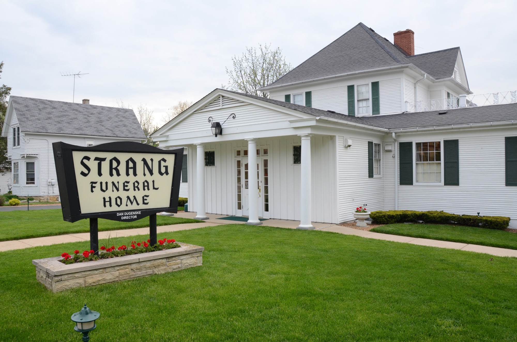 Strang Funeral Home Inc