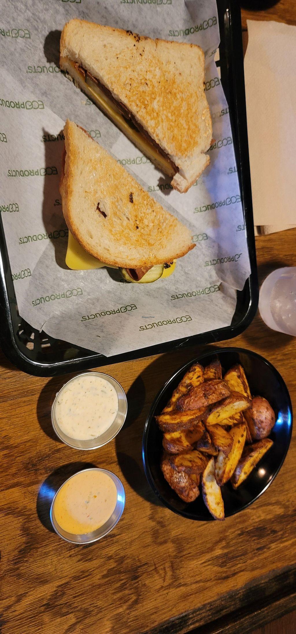 Photo credit: happycow