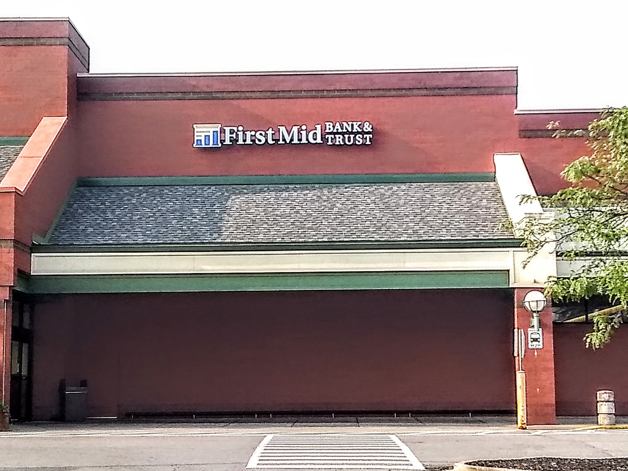 First Mid Bank & Trust