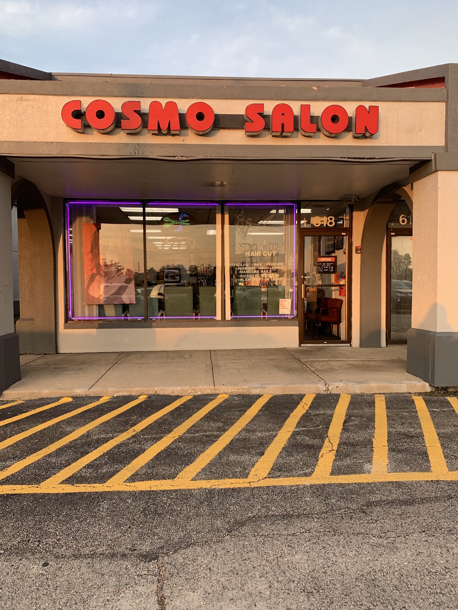 Cosmo Beauty Salon