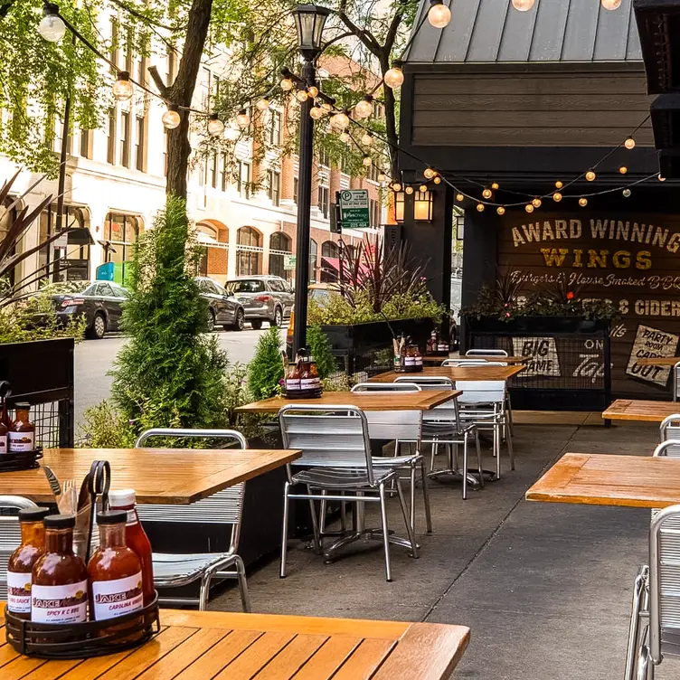 Photo credit: opentable