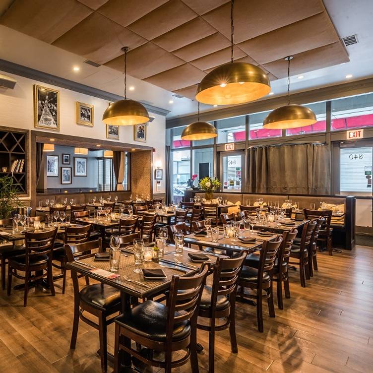 Photo credit: opentable