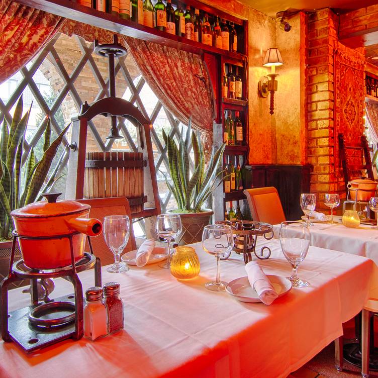 Photo credit: opentable