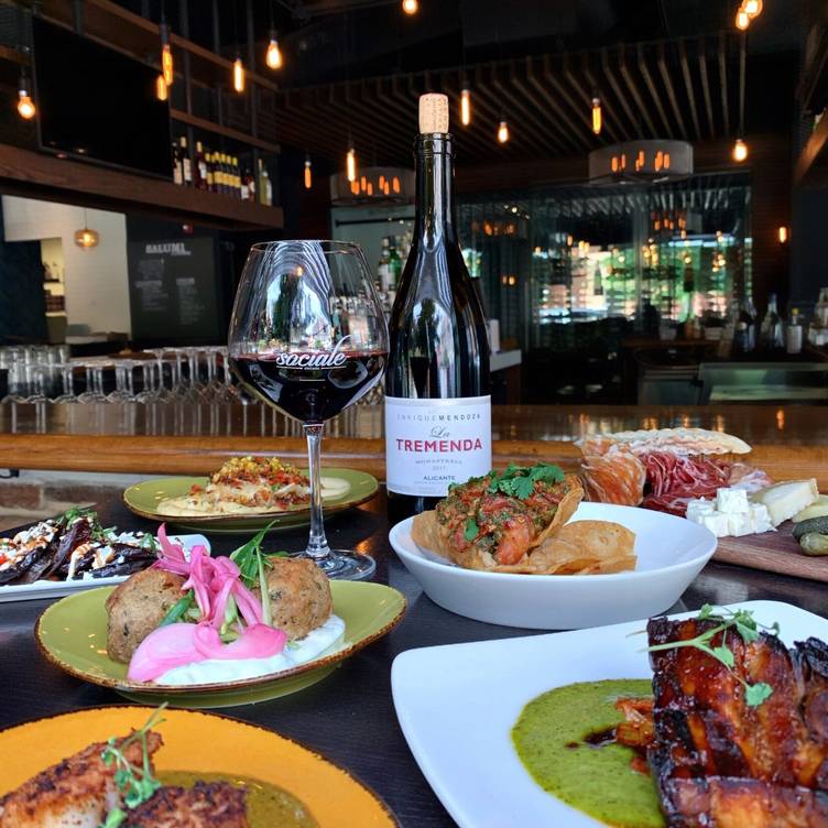 Photo credit: opentable