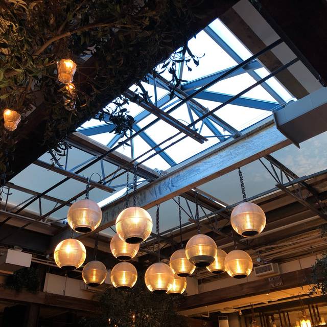 Photo credit: opentable