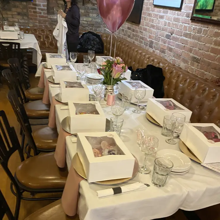 Photo credit: opentable