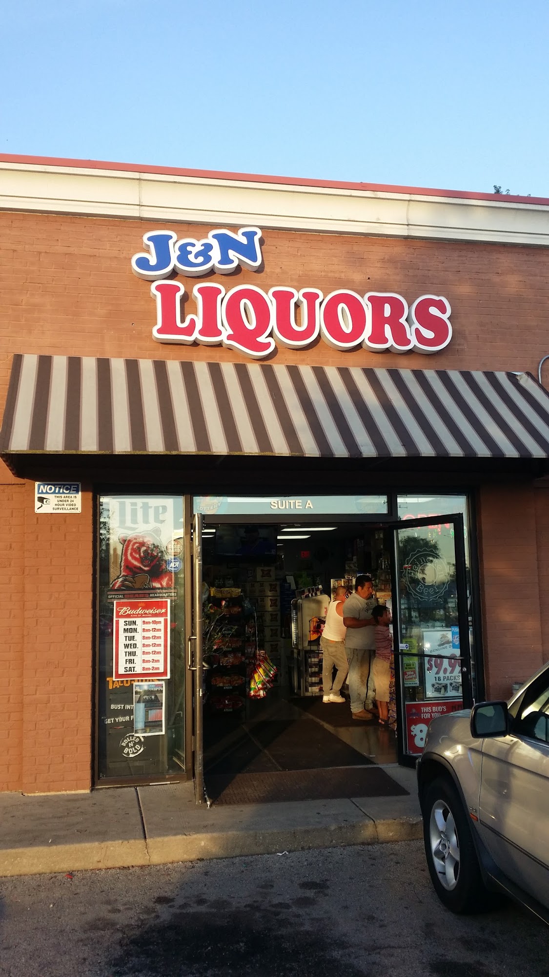 J & N Liquors