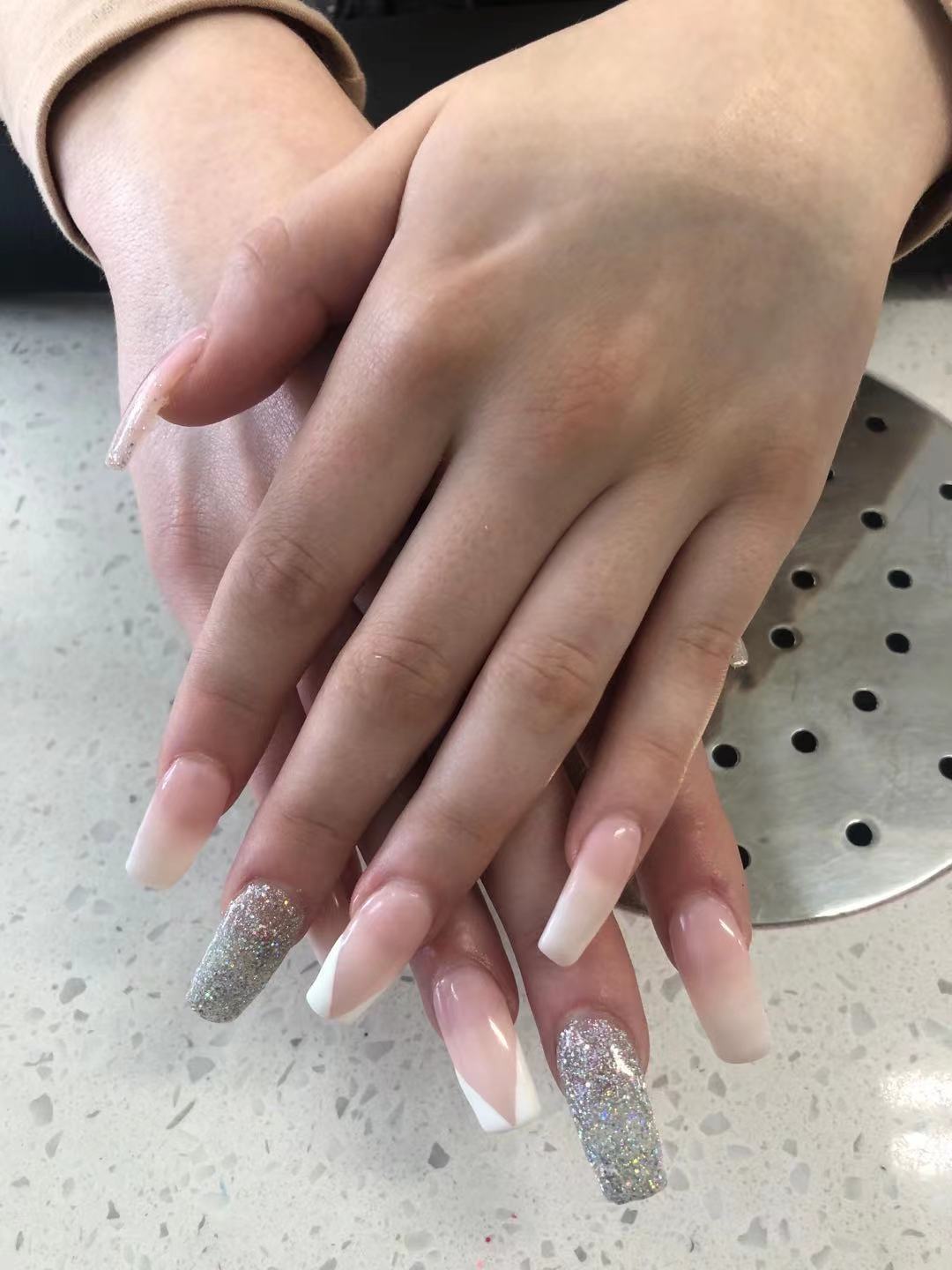 Chen's Nails and Spa