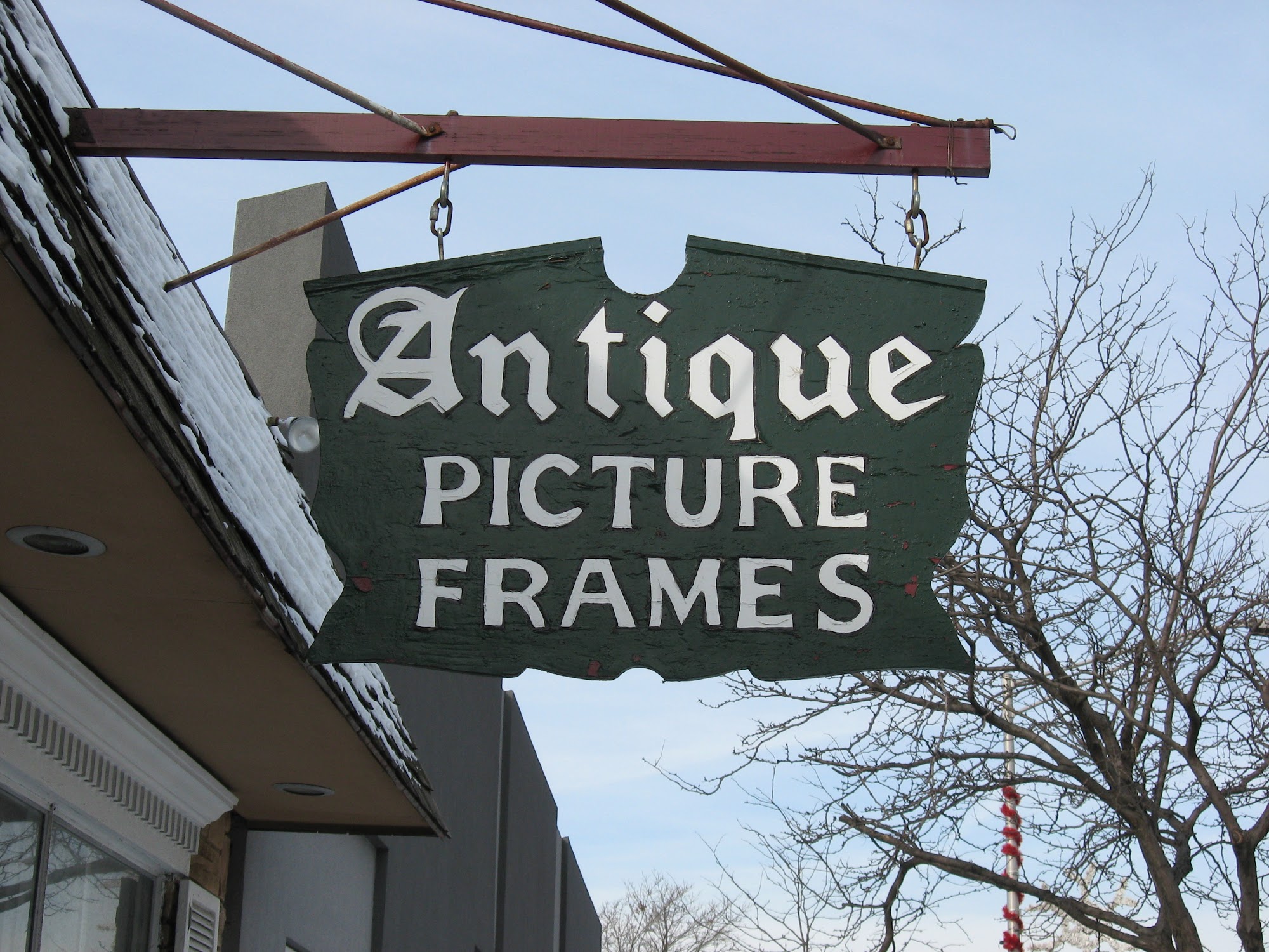 Antique Picture Frames Ltd