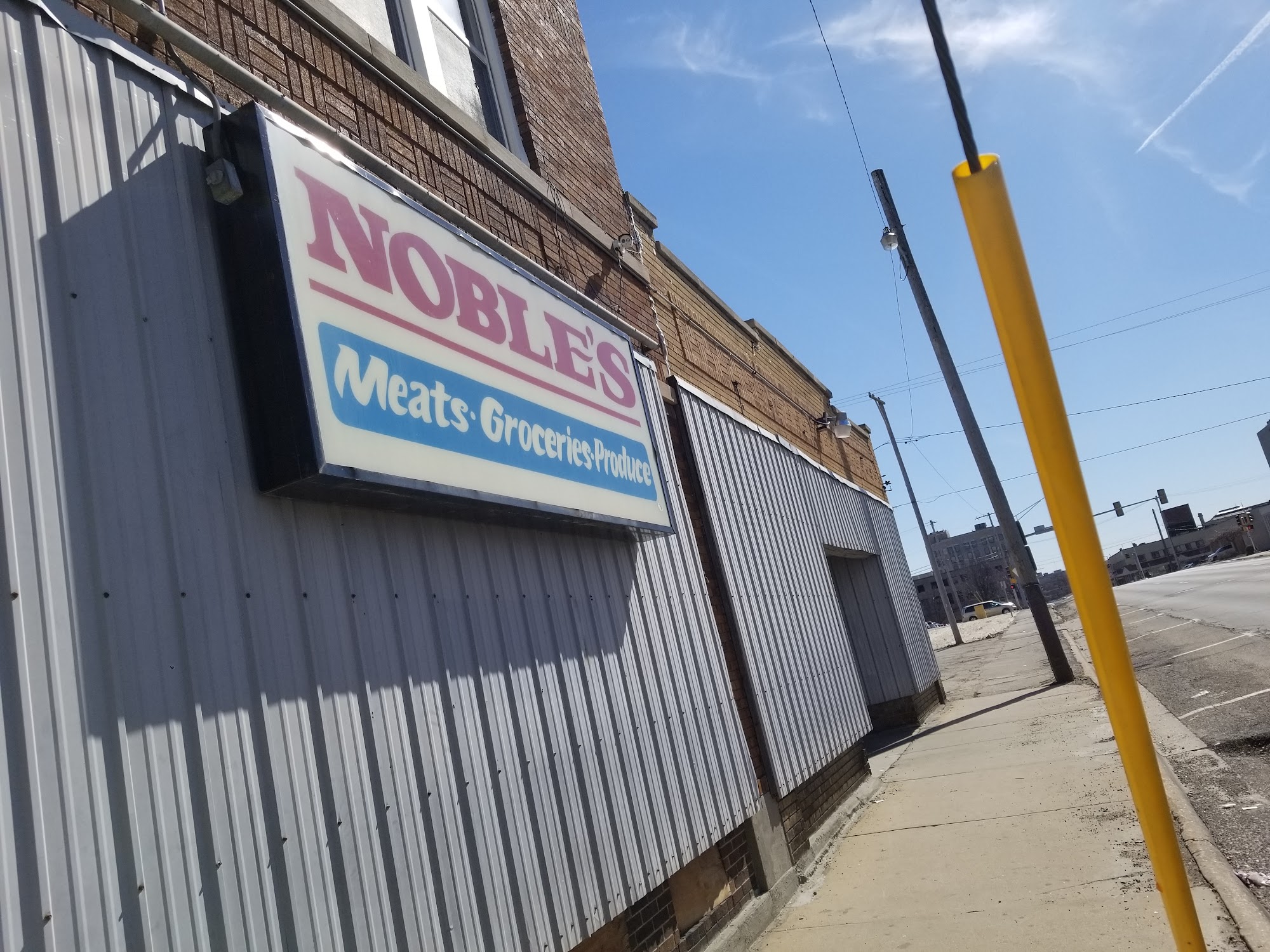 Noble's Groceries