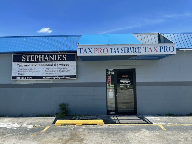 Stephanie's Tax & Professional Services