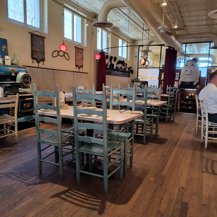 Photo credit: opentable