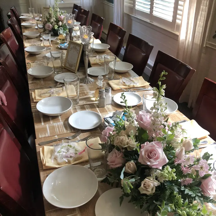Photo credit: opentable