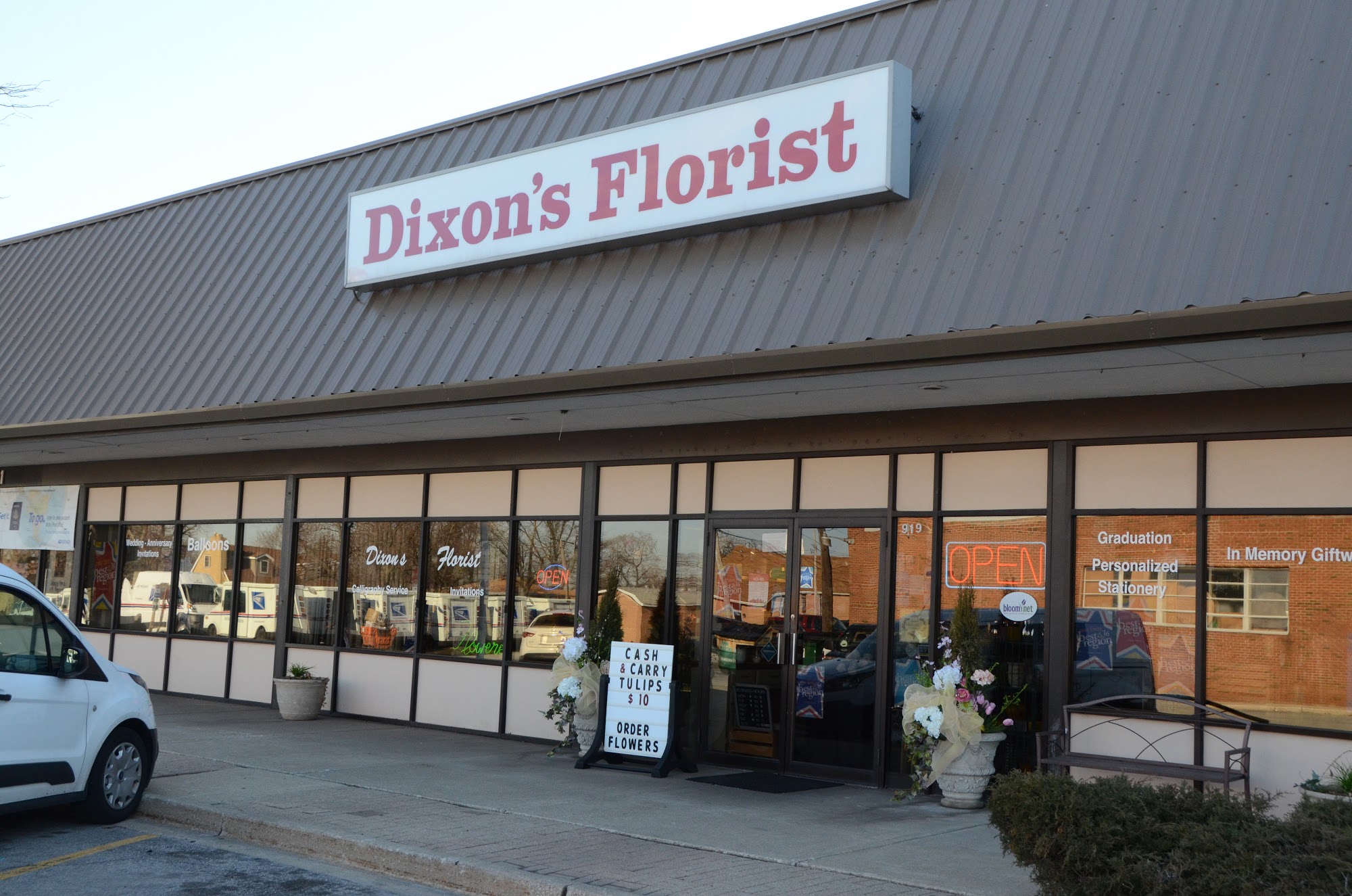 Dixon's Florist