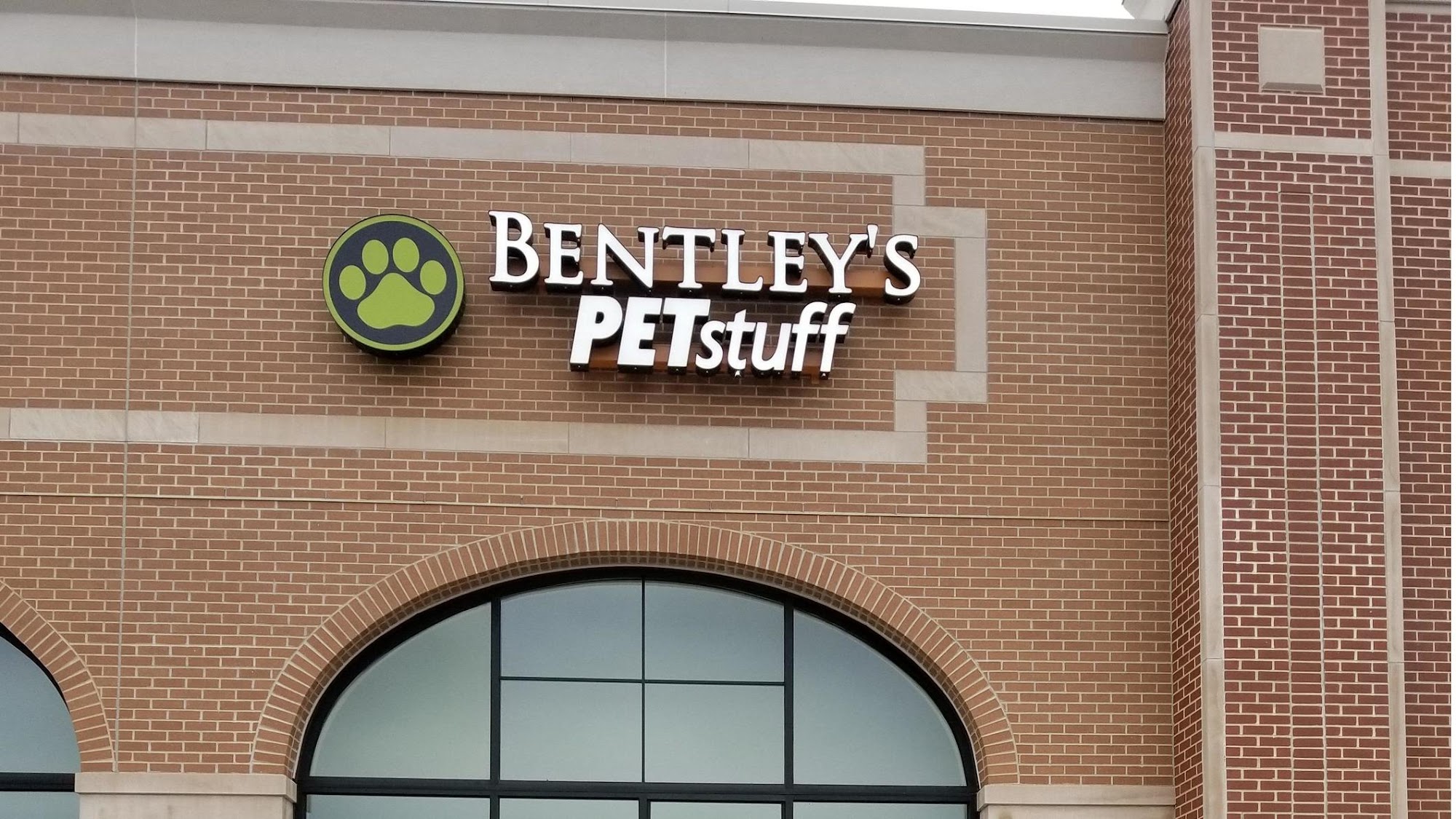 Bentley's Pet Stuff and Grooming