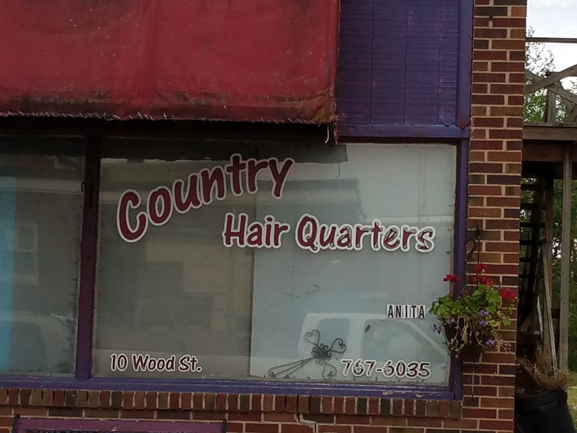 Anita's Country Hair Quarters 10 Wood St, Council Grove Kansas 66846