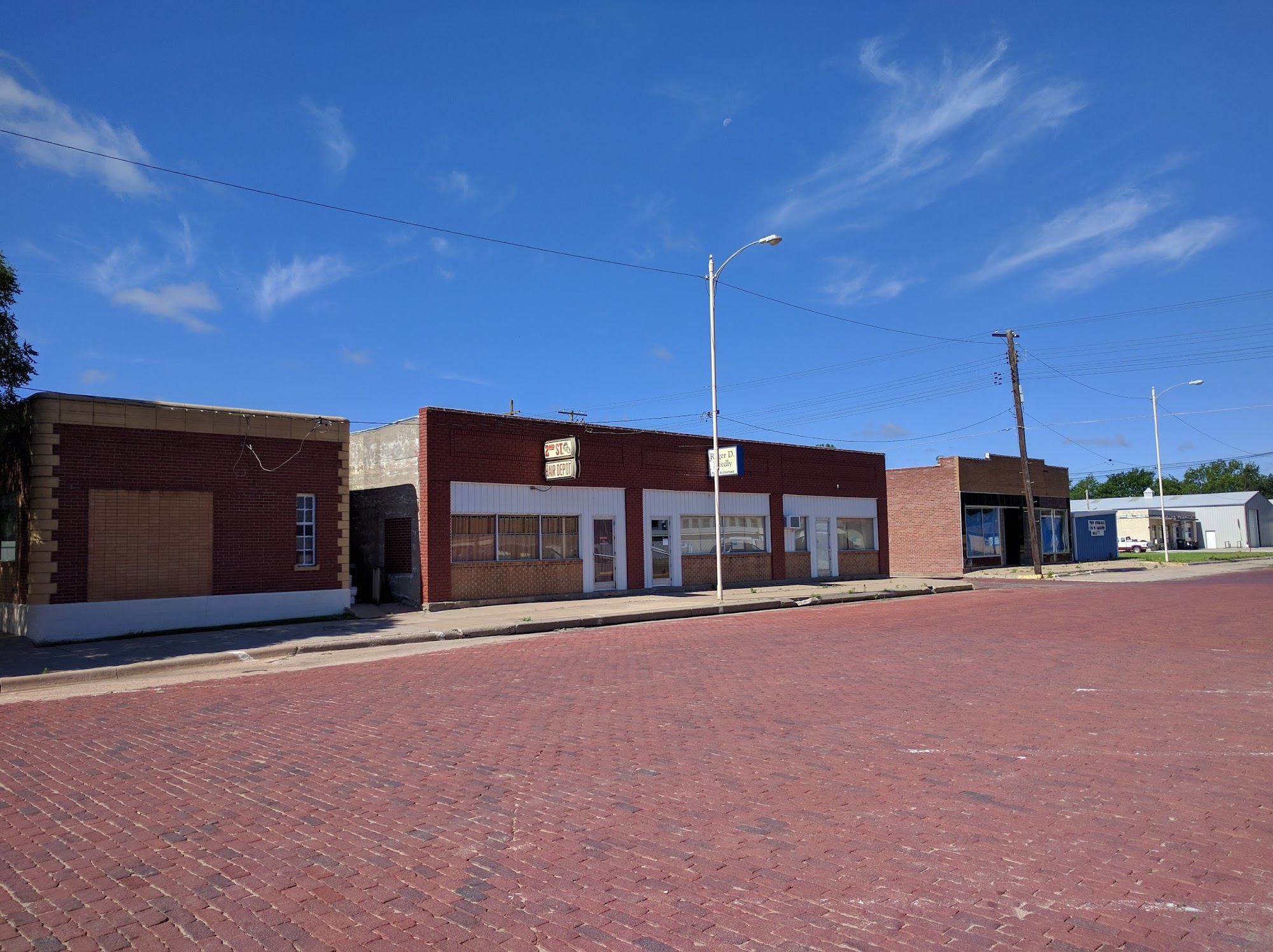 Second Street Hair Depot 155 W 2nd St, Hoisington Kansas 67544