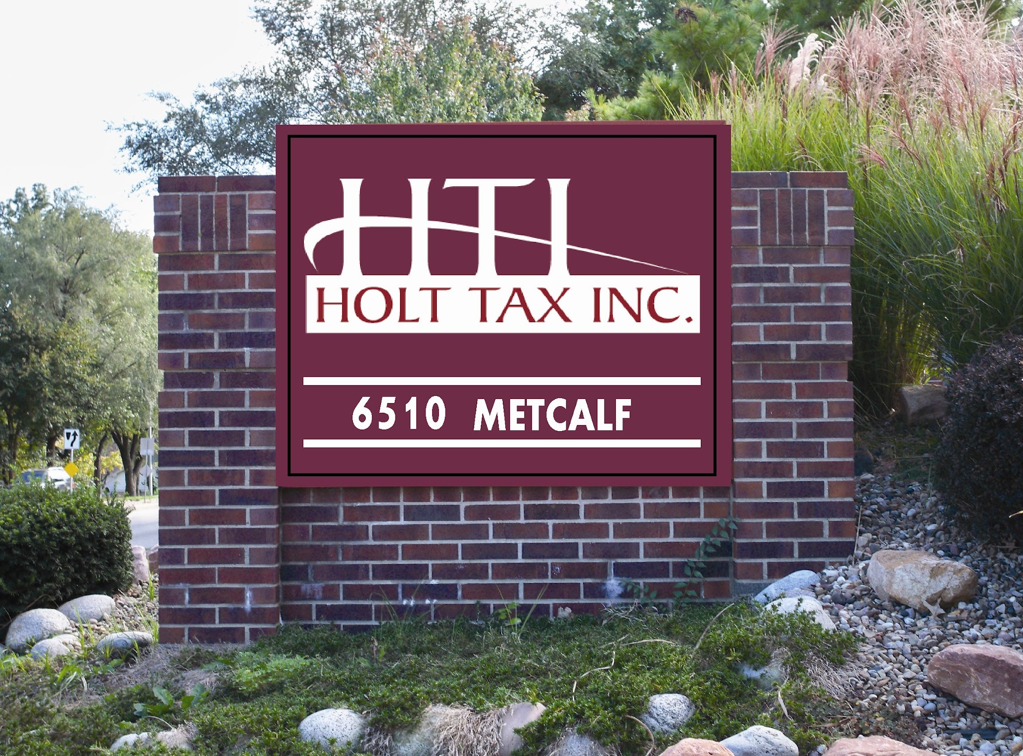 Holt's Tax Inc