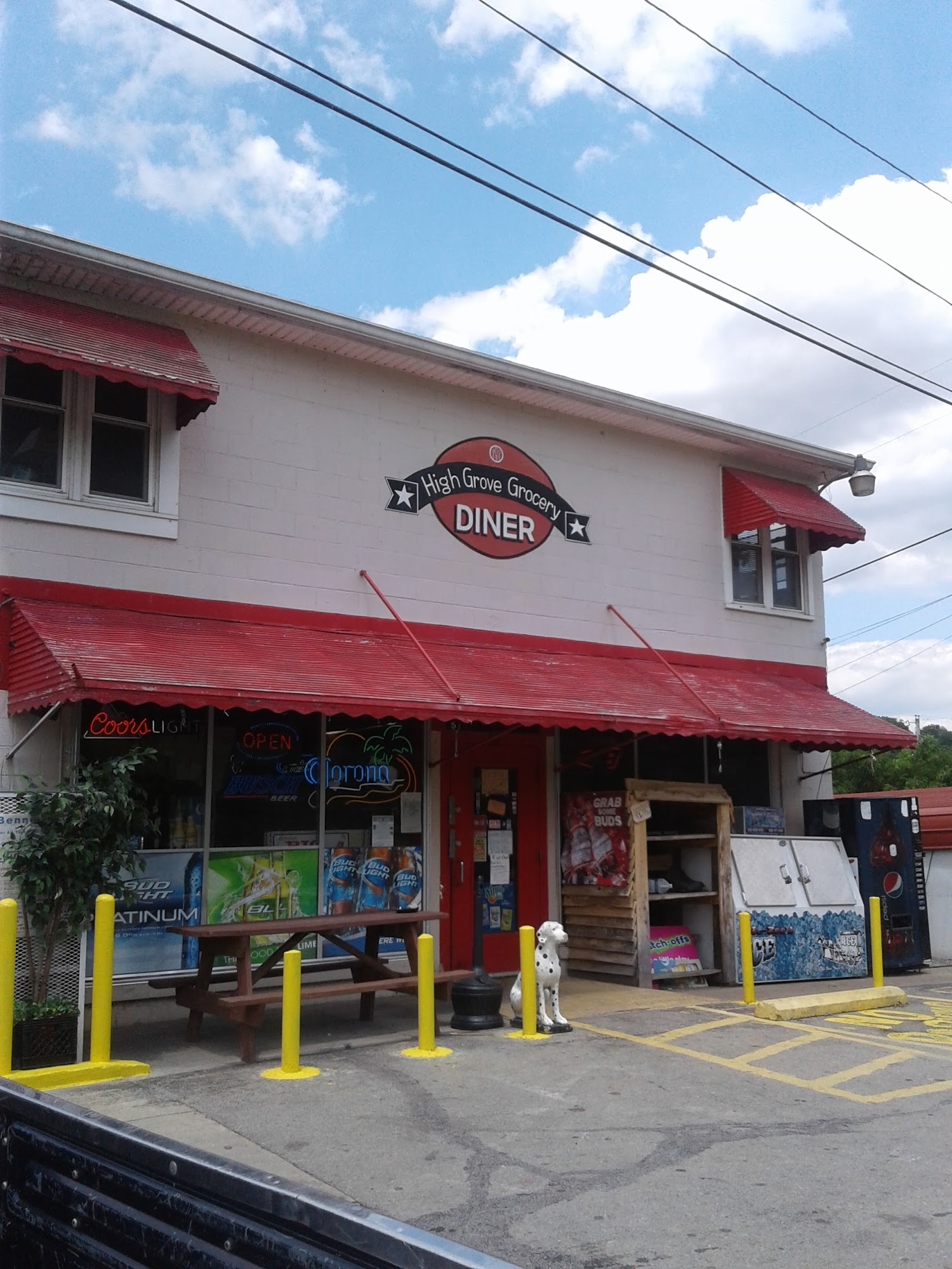 High Grove (Grocery) Store