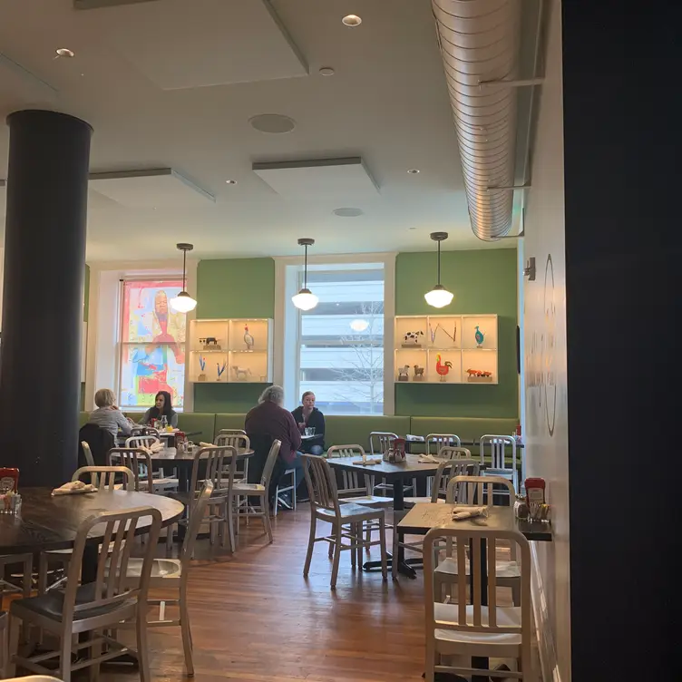 Photo credit: opentable