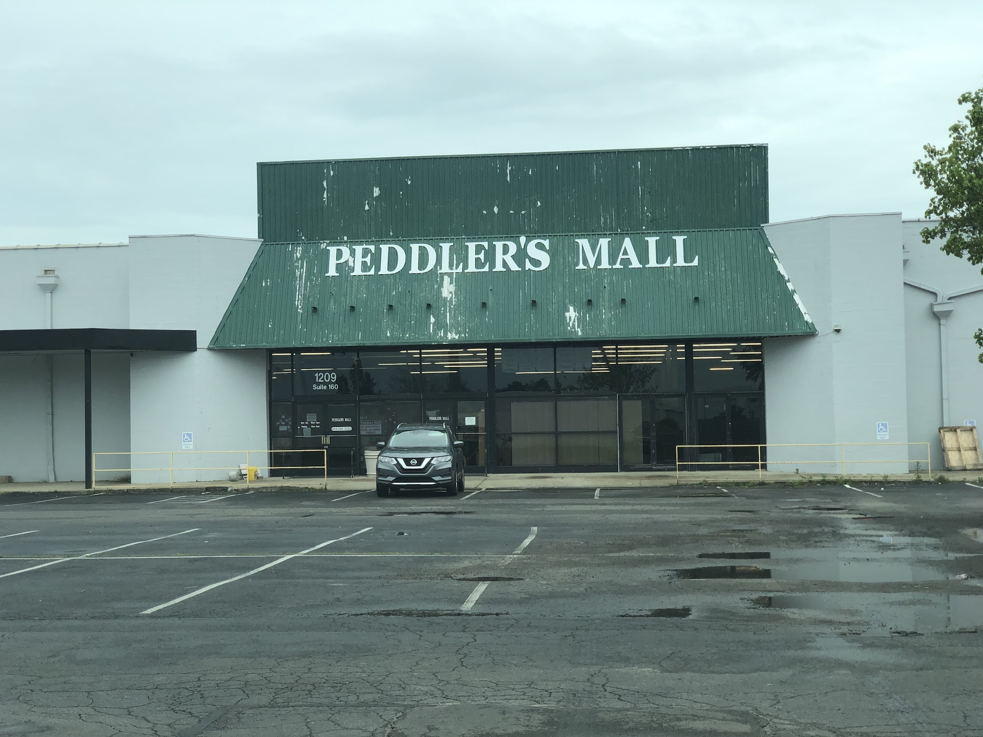 Lexington Peddlers Mall