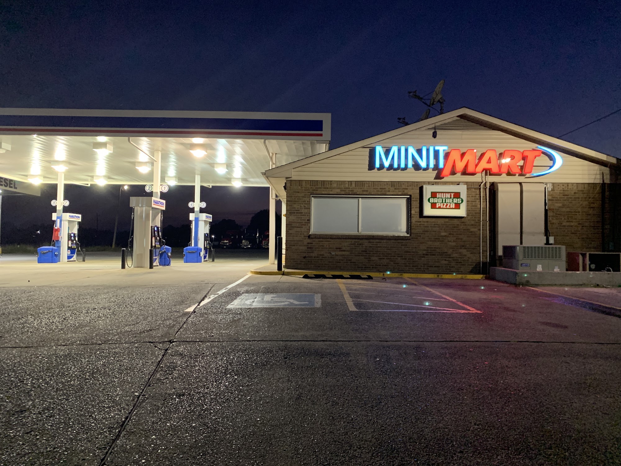 Marathon MinitMart Gas Station